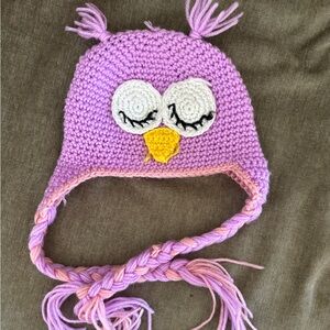 Bird knit hat